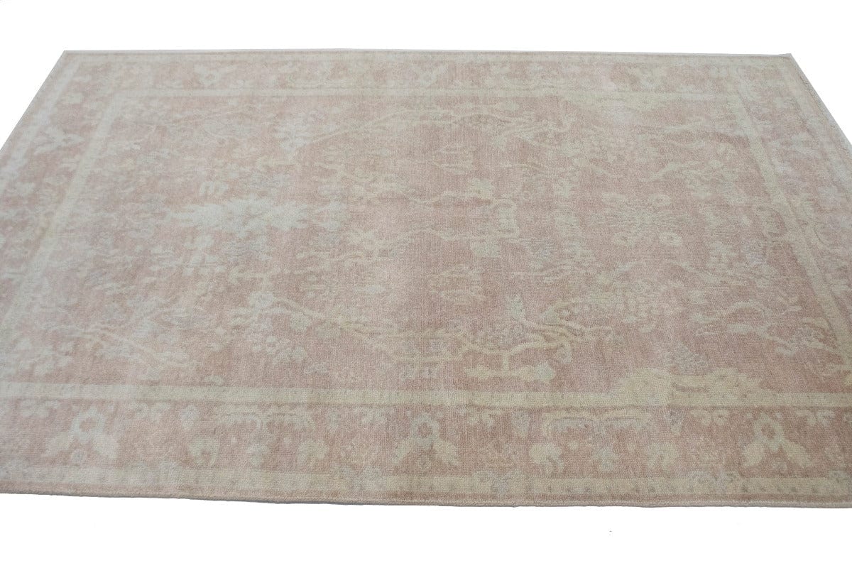 Peach Floral 6X8 Oriental Rug