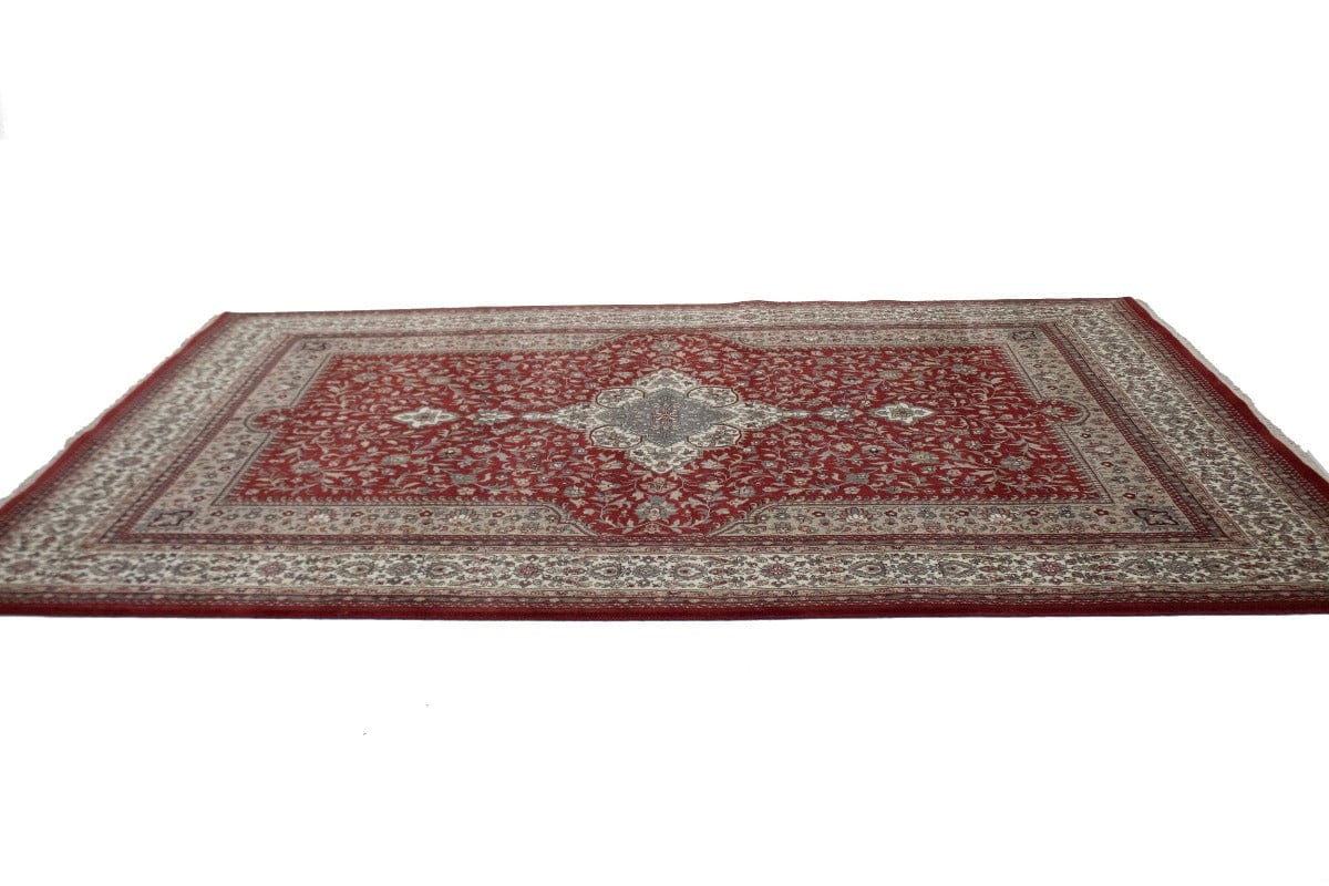 Red Floral Classic 6'5X9'9 Indo-Kashan Oriental Rug