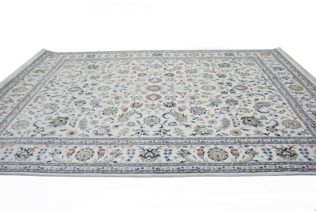 Cream Floral 8X10 Indo-Nain Oriental Rug