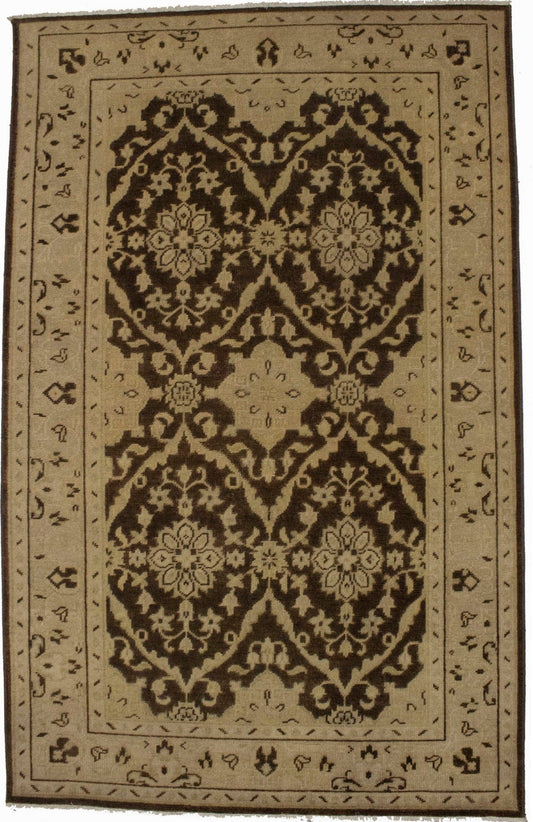 Brown Floral 5'5X8'7 Transitional Oriental Rug