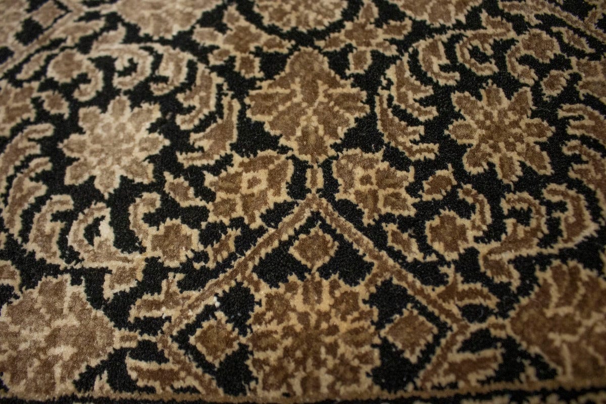 Black Floral Extra Fine 4'6X6'8 Herati Oriental Rug