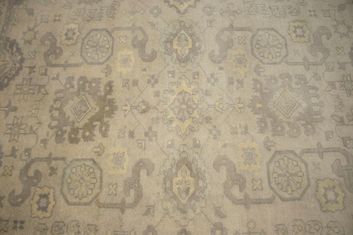 Muted Beige Floral 8X10 Oushak Chobi Oriental Rug