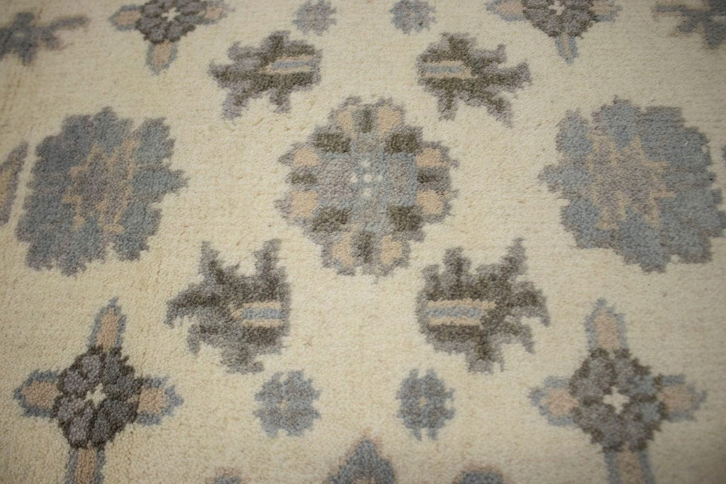 Muted Cream Floral 6X9 Oushak Chobi Oriental Rug