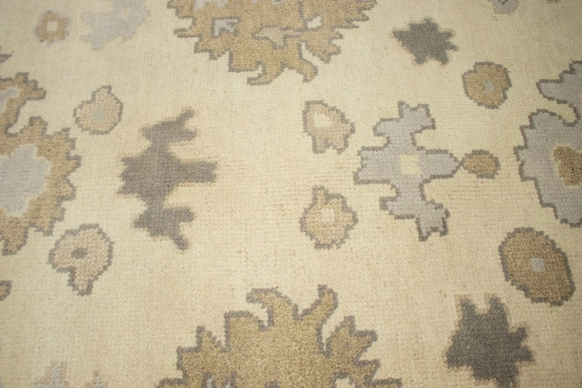 Muted Cream Floral 9X12 Oushak Chobi Oriental Rug