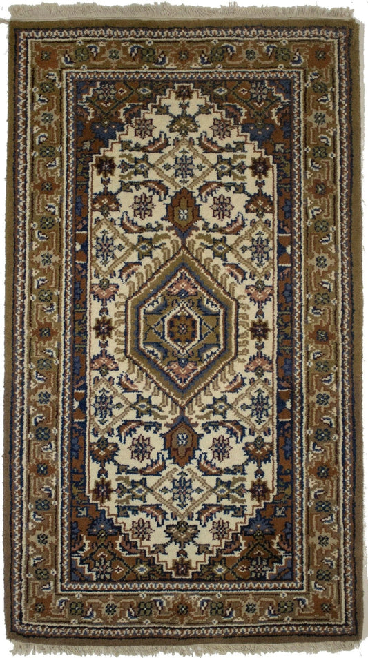 Cream Floral Tribal 3x5 Indo-Bidjar Oriental Rug