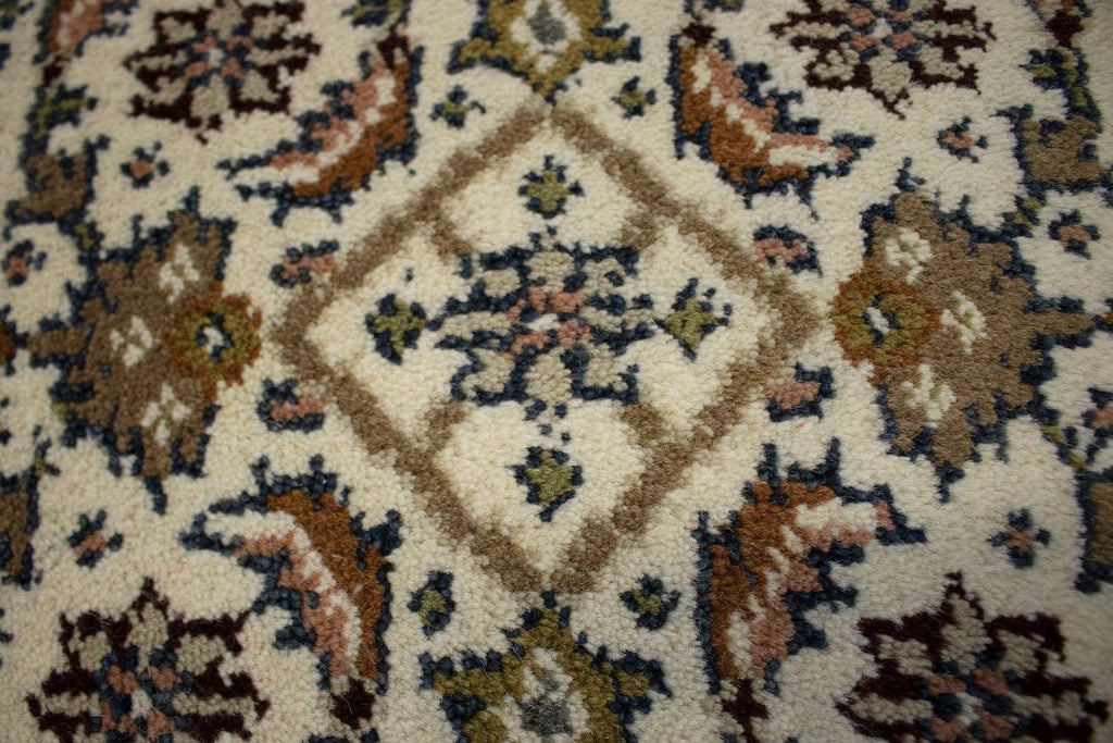 Cream Floral Tribal 3X8 Indo-Bidjar Oriental Runner Rug