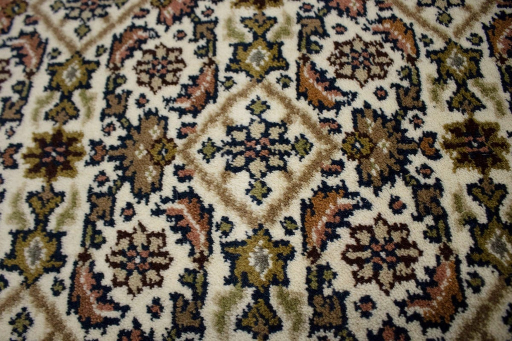 Cream Floral Tribal 3X8 Indo-Bidjar Oriental Runner Rug