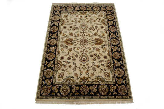 Cream & Charcoal Floral 4X6 Indo-Kashan Oriental Rug