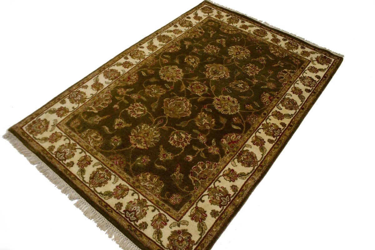 Brown Floral 4X6 Indo-Kashan Oriental Rug