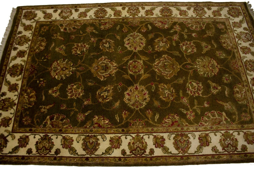 Brown Floral 4X6 Indo-Kashan Oriental Rug