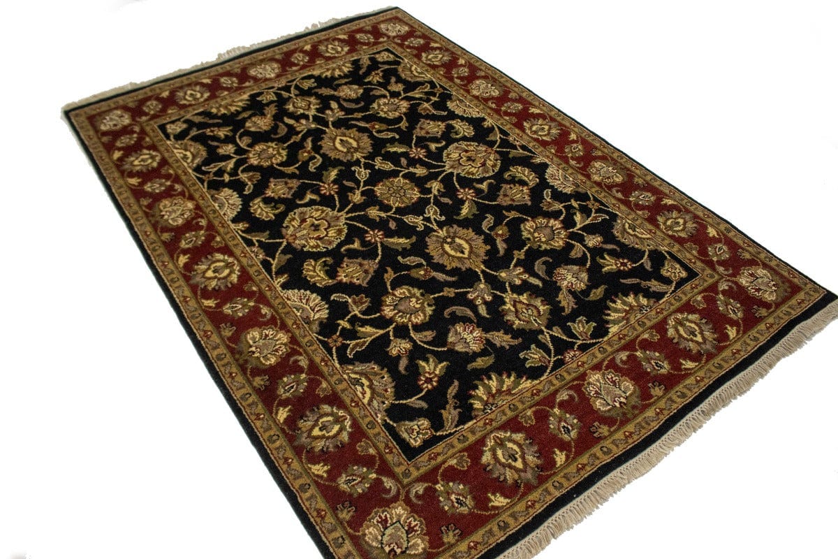 Charcoal Floral 5X7 Indo-Kashan Oriental Rug