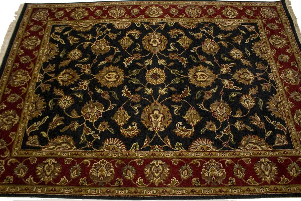 Charcoal Floral 5X7 Indo-Kashan Oriental Rug