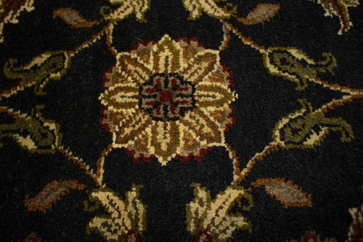 Charcoal Floral 5X7 Indo-Kashan Oriental Rug