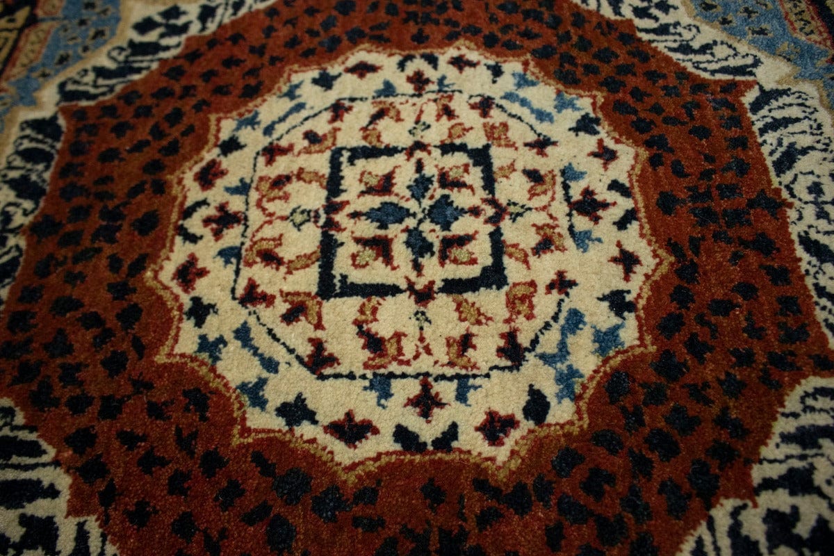 Hale Navy Geometric 6X9 Mamluk Oriental Rug
