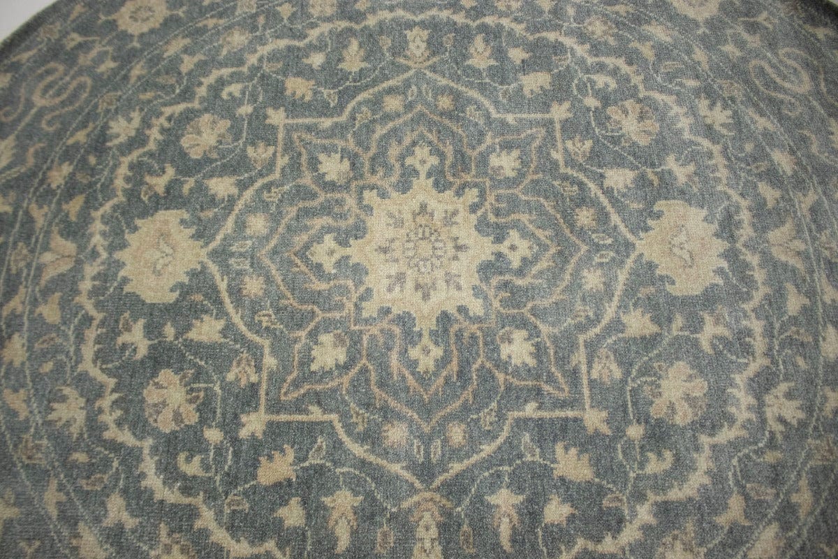 Slate Floral Transitional 8X8 Oriental Round Rug