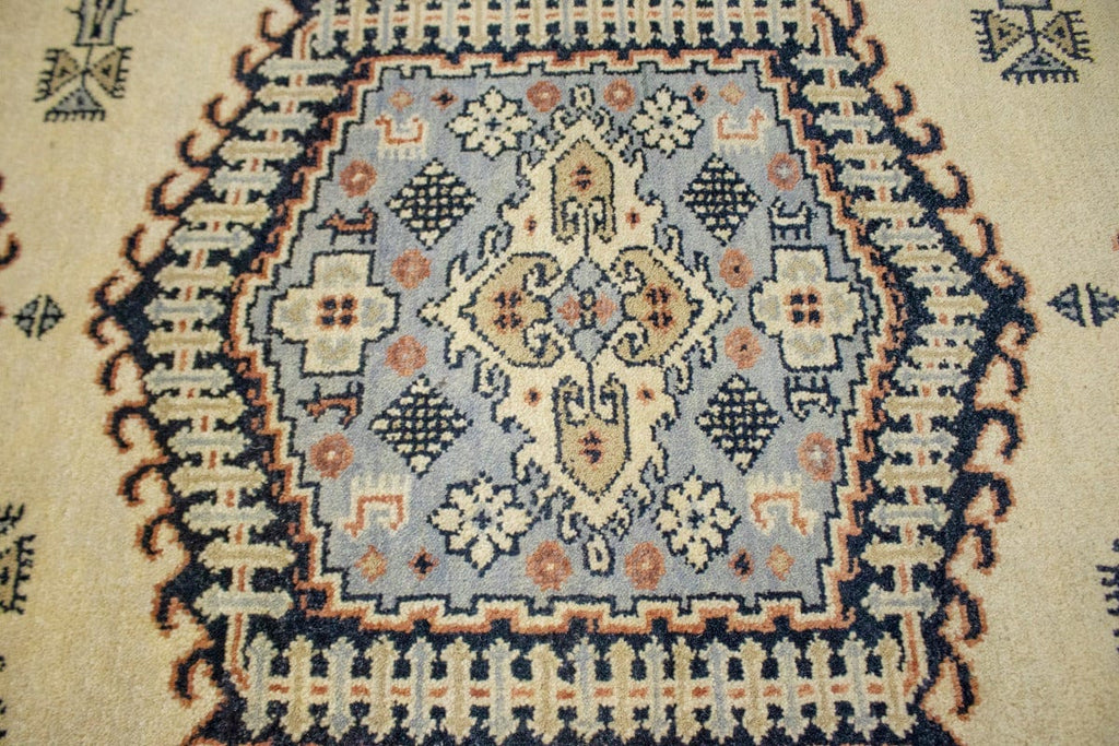 Cream Tribal 6X9 Indo-Viss Oriental Rug