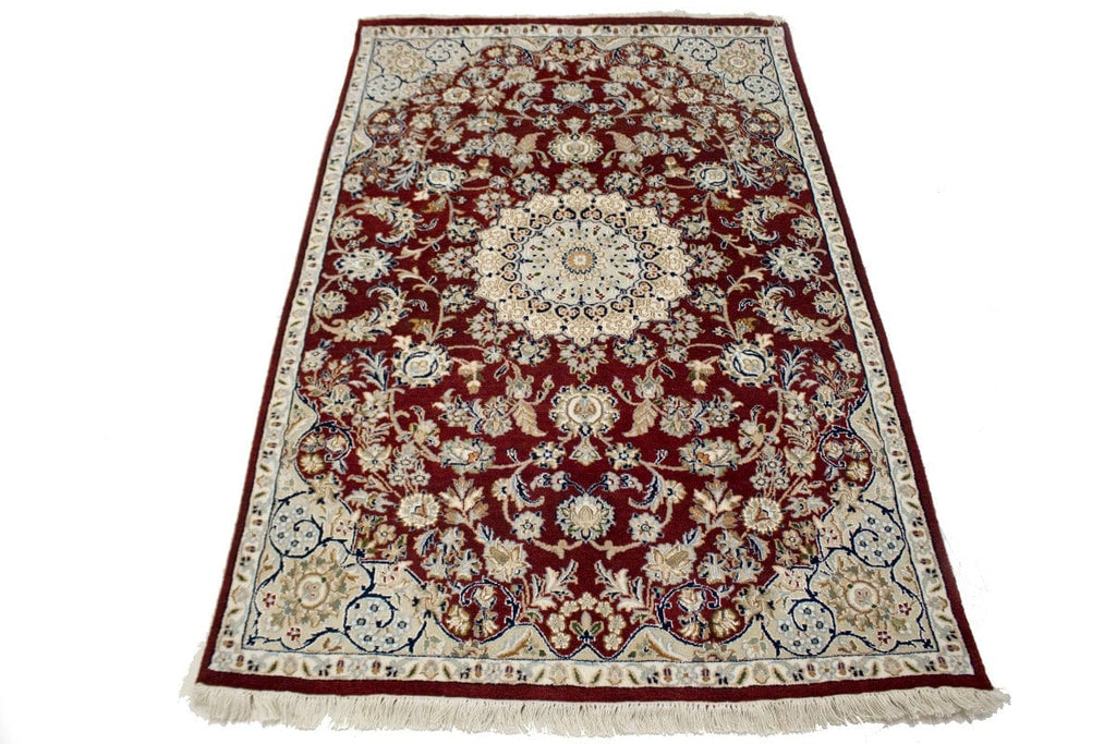 Wine Red Floral 4X6 Indo-Nain Oriental Rug