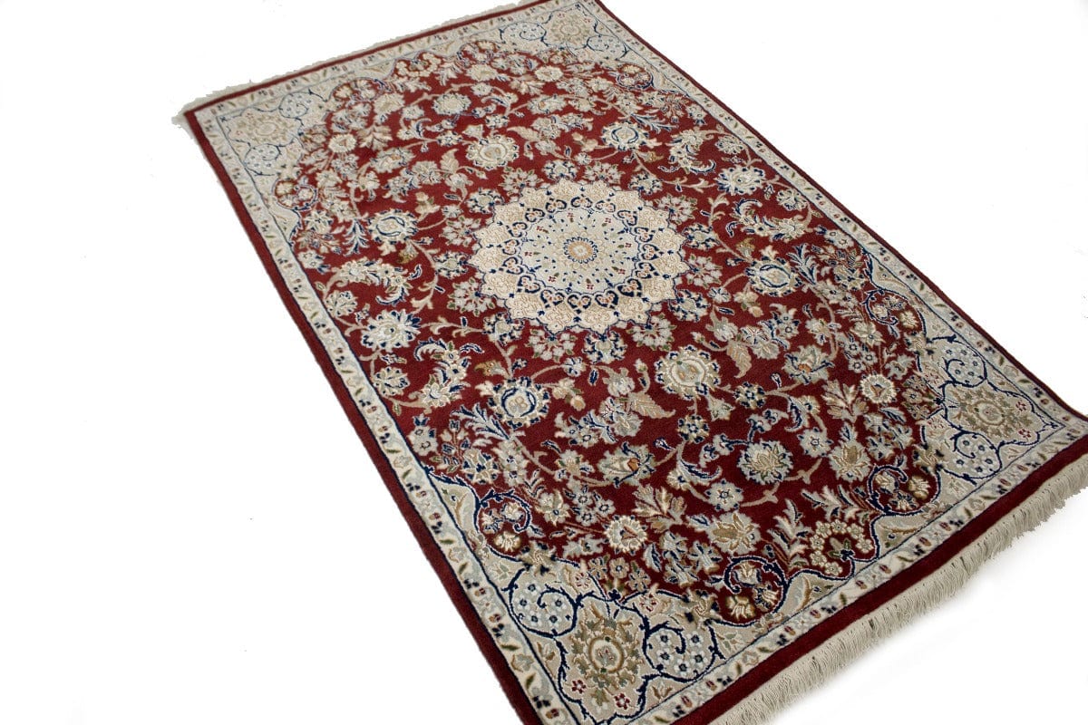 Wine Red Floral 4X6 Indo-Nain Oriental Rug