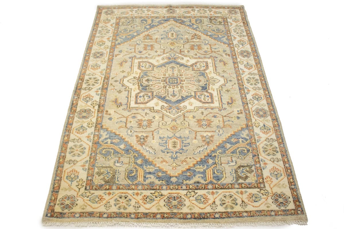 Cream/Beige Tribal 6X9 Heriz Serapi Oriental Rug