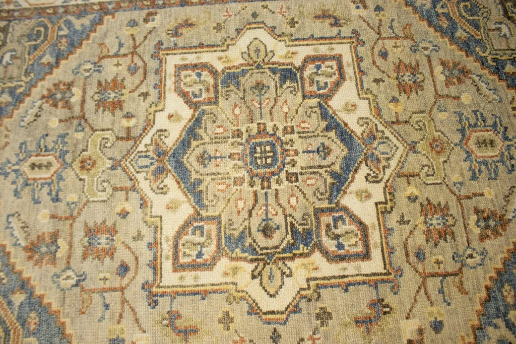 Cream/Beige Tribal 6X9 Heriz Serapi Oriental Rug