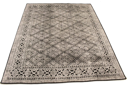 Charcoal & Cream Geometric 8X10 Oriental Modern Rug