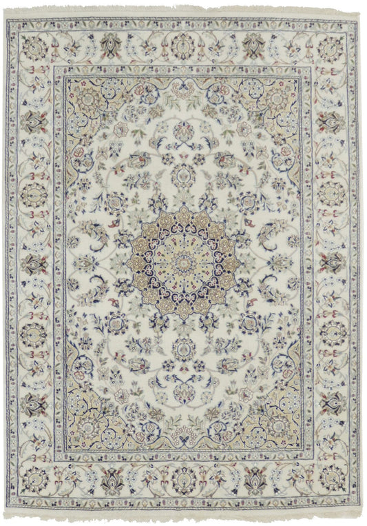 Cream Floral 5X7 Indo-Nain Oriental Rug