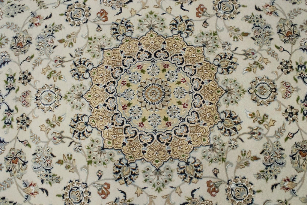 Cream & Light Blue Floral 8X10 Indo-Nain Oriental Rug