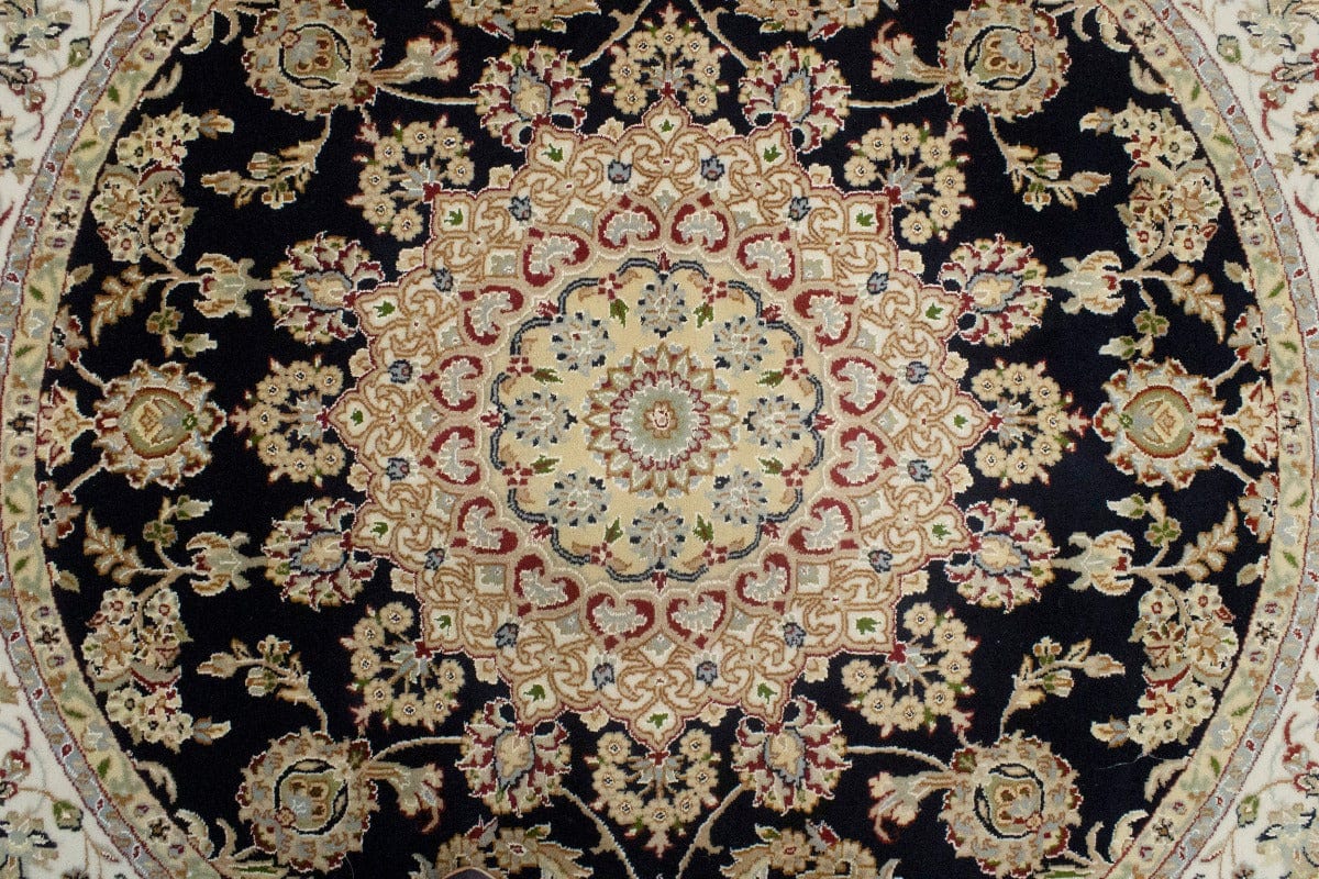 Dark Navy Floral 6X6 Indo-Nain Oriental Round Rug