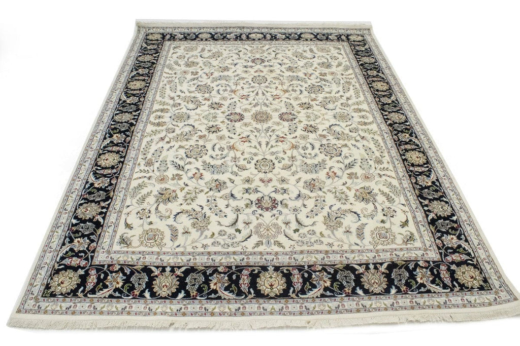 Cream Floral 9X12 Indo-Nain Oriental Rug