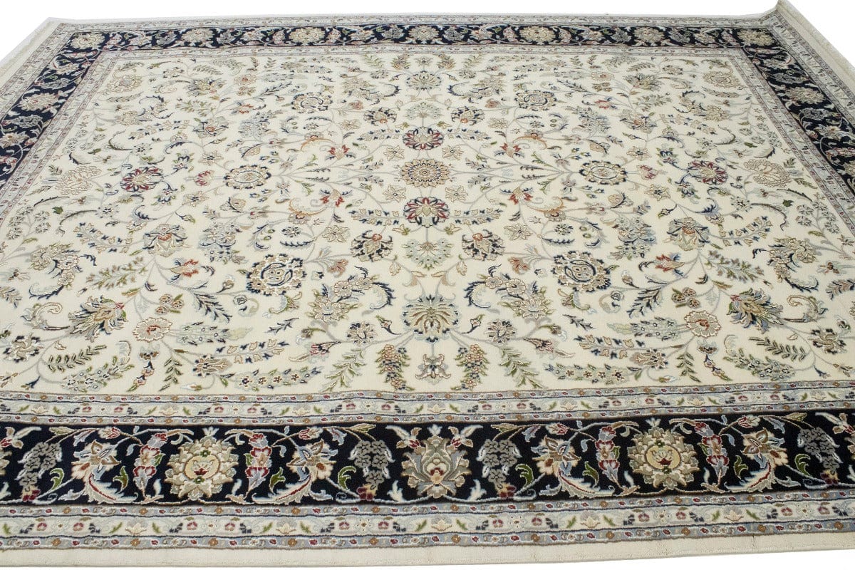 Cream Floral 9X12 Indo-Nain Oriental Rug