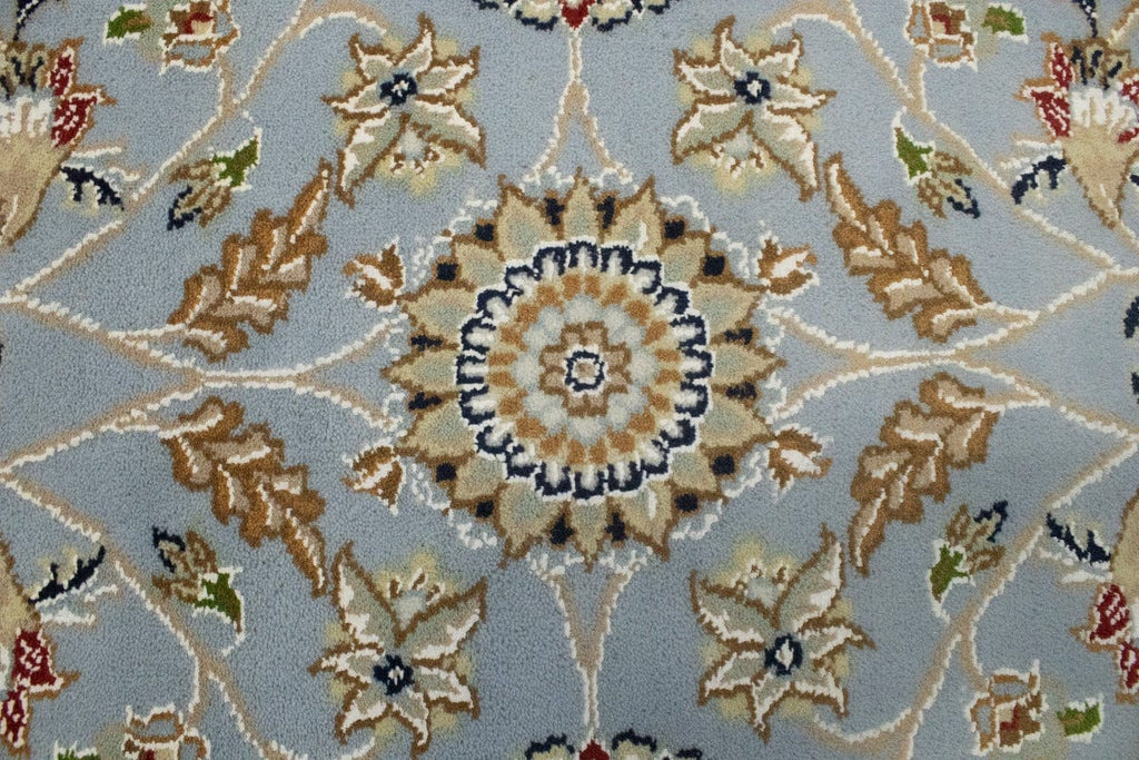 Light Blue Floral 6X9 Indo-Nain Oriental Rug