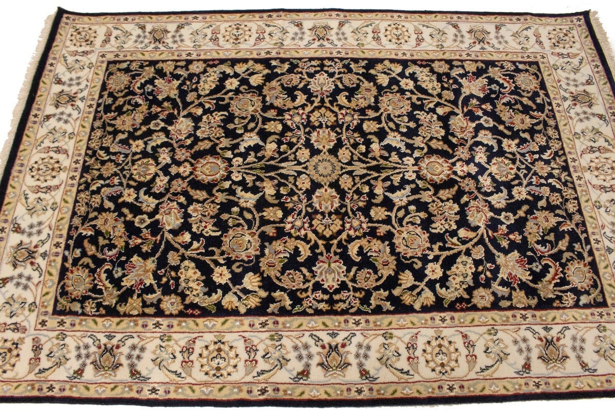 Dark Navy Floral 4X6 Indo-Nain Oriental Rug