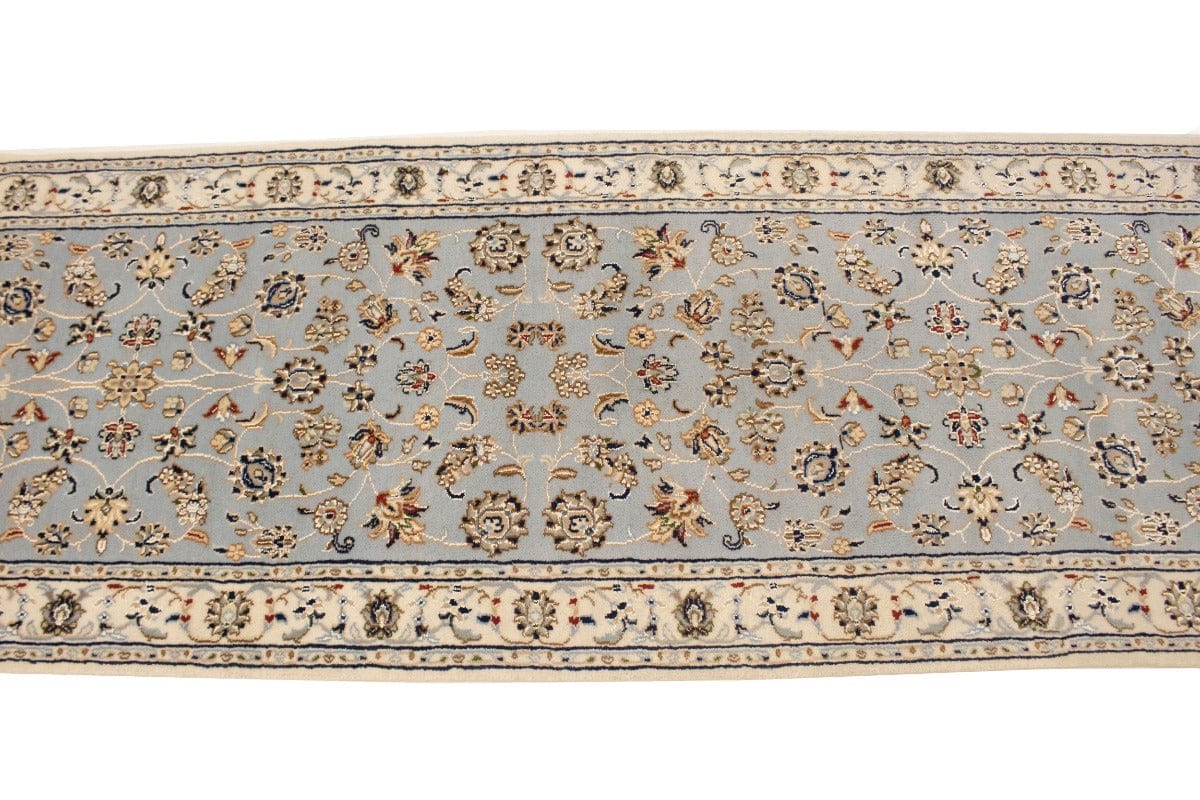 Light Blue-gray Floral 3X8 Indo-Nain Oriental Runner Rug