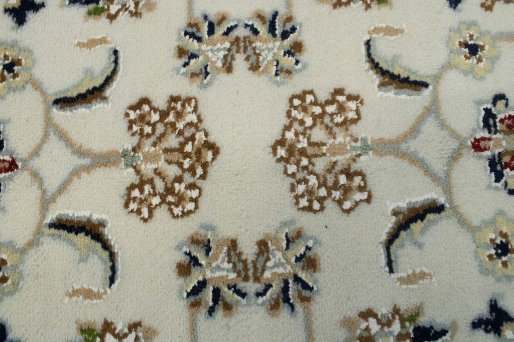 Cream Floral 3X8 Indo-Nain Oriental Runner Rug