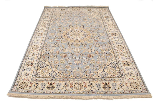 Light Blue Floral 6X9 Indo-Nain Oriental Rug