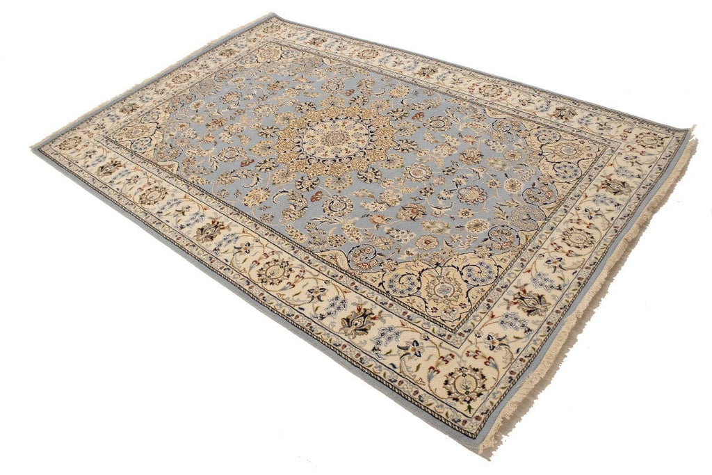 Light Blue Floral 6X9 Indo-Nain Oriental Rug