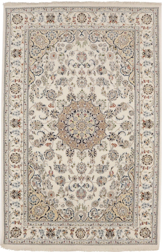 Cream Floral 6X9 Indo-Nain Oriental Rug