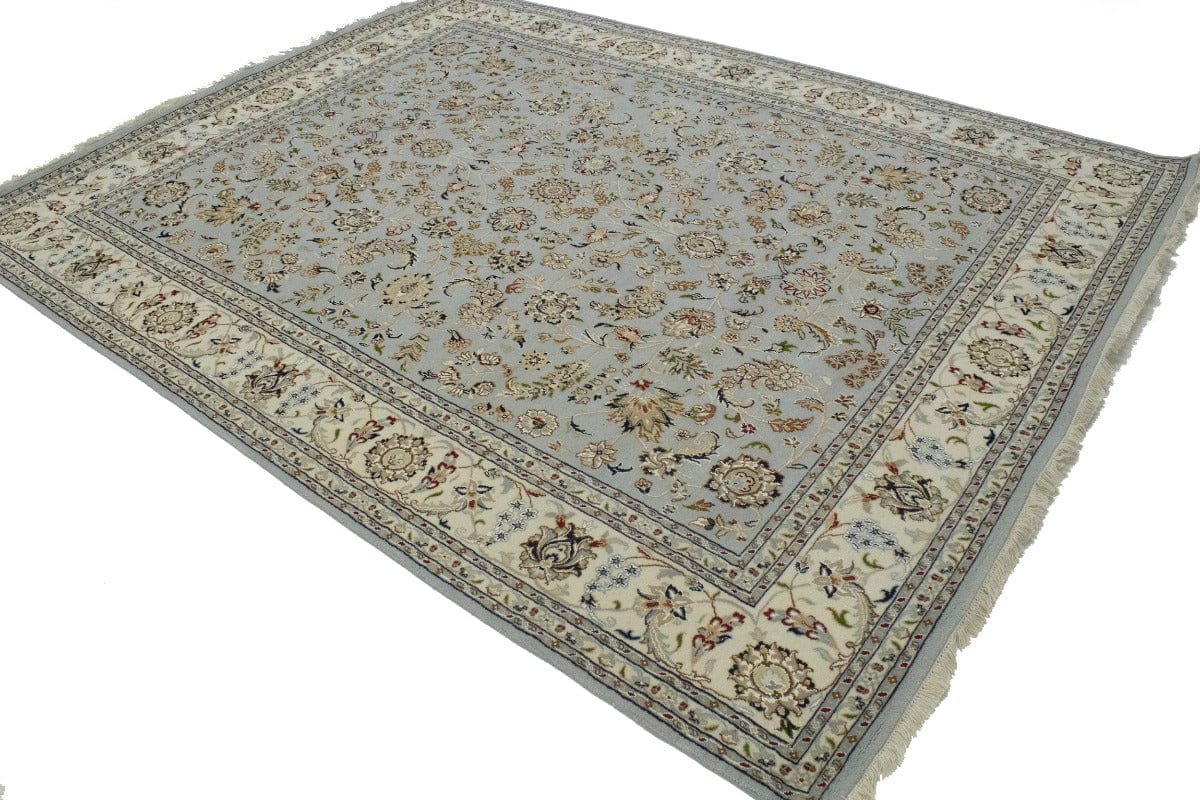 Light Blue-gray Floral 8X10 Indo-Nain Oriental Rug