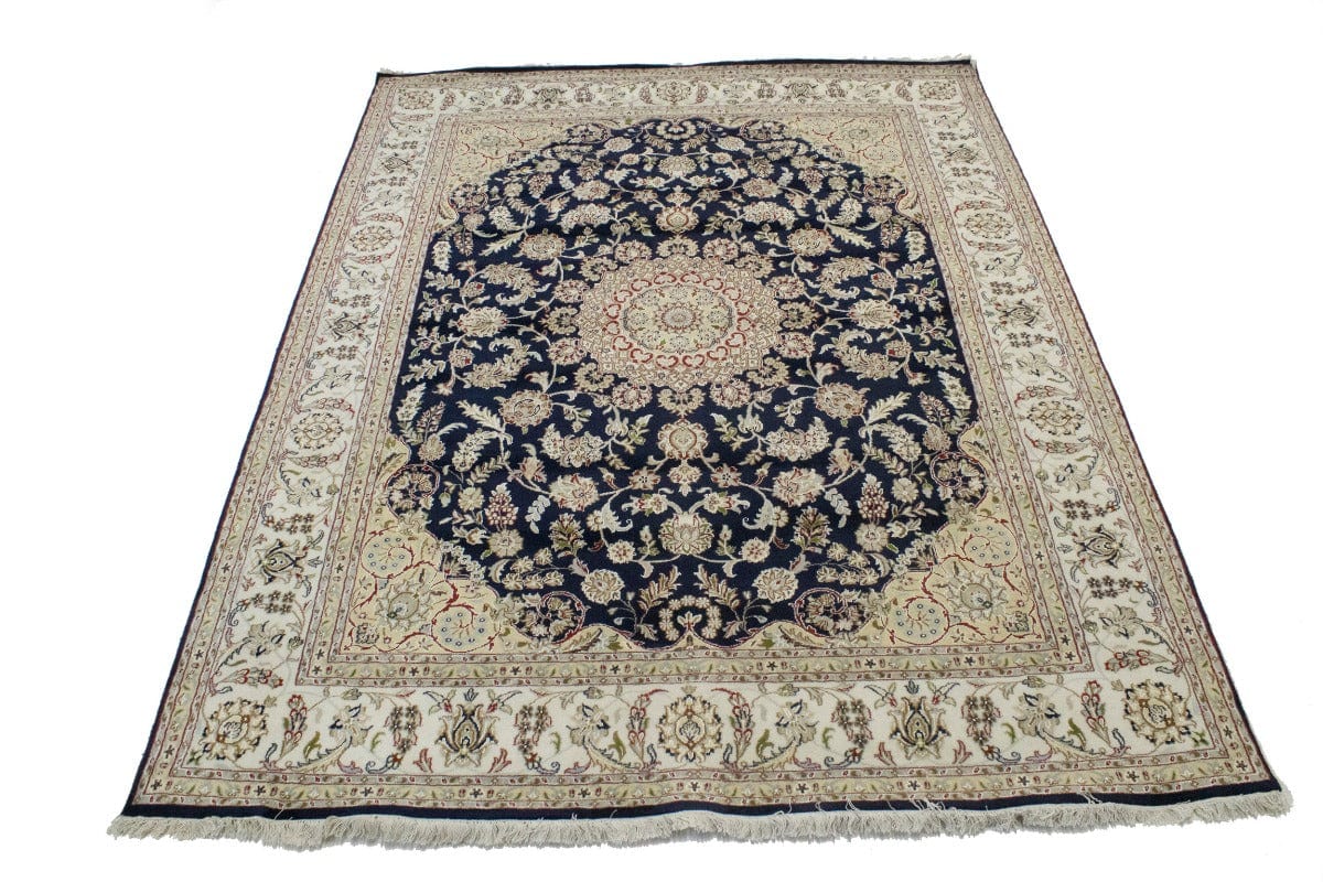 Dark Navy Floral 8X10 Indo-Nain Oriental Rug