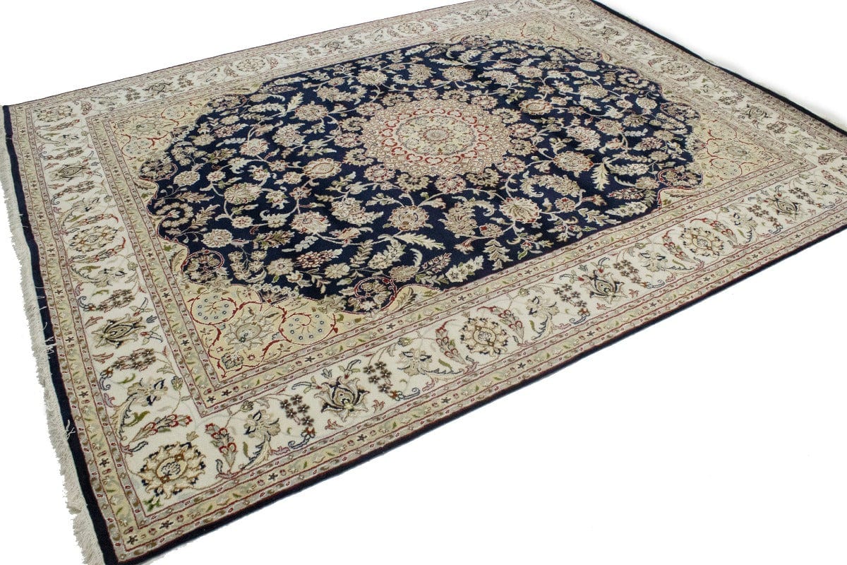 Dark Navy Floral 8X10 Indo-Nain Oriental Rug