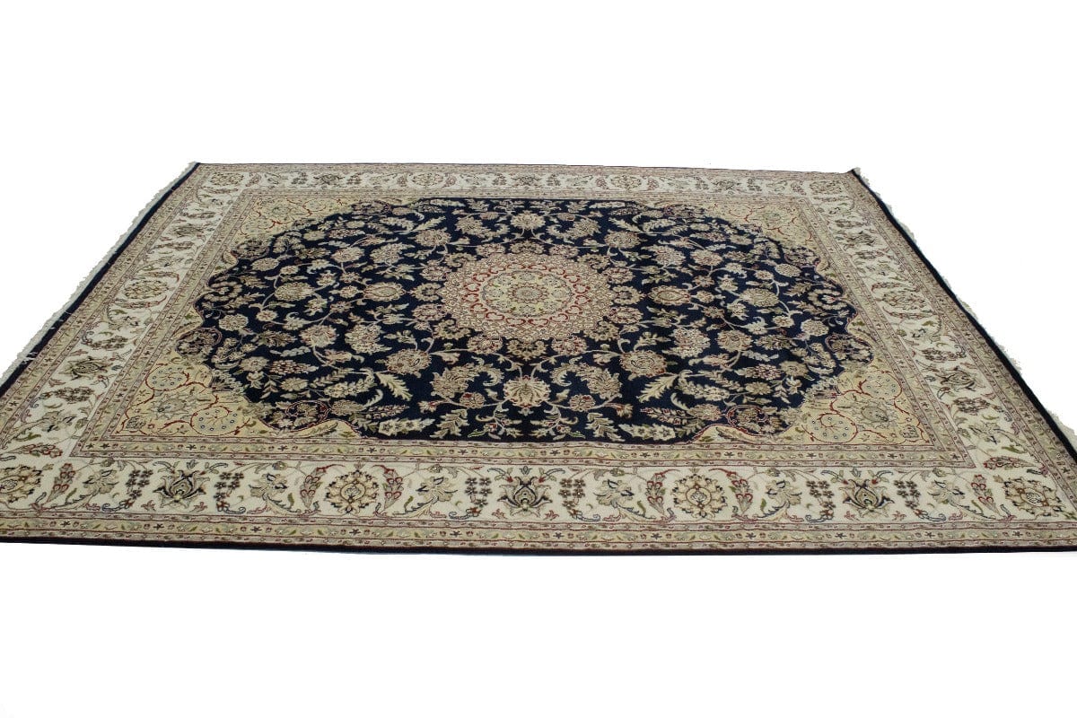 Dark Navy Floral 8X10 Indo-Nain Oriental Rug