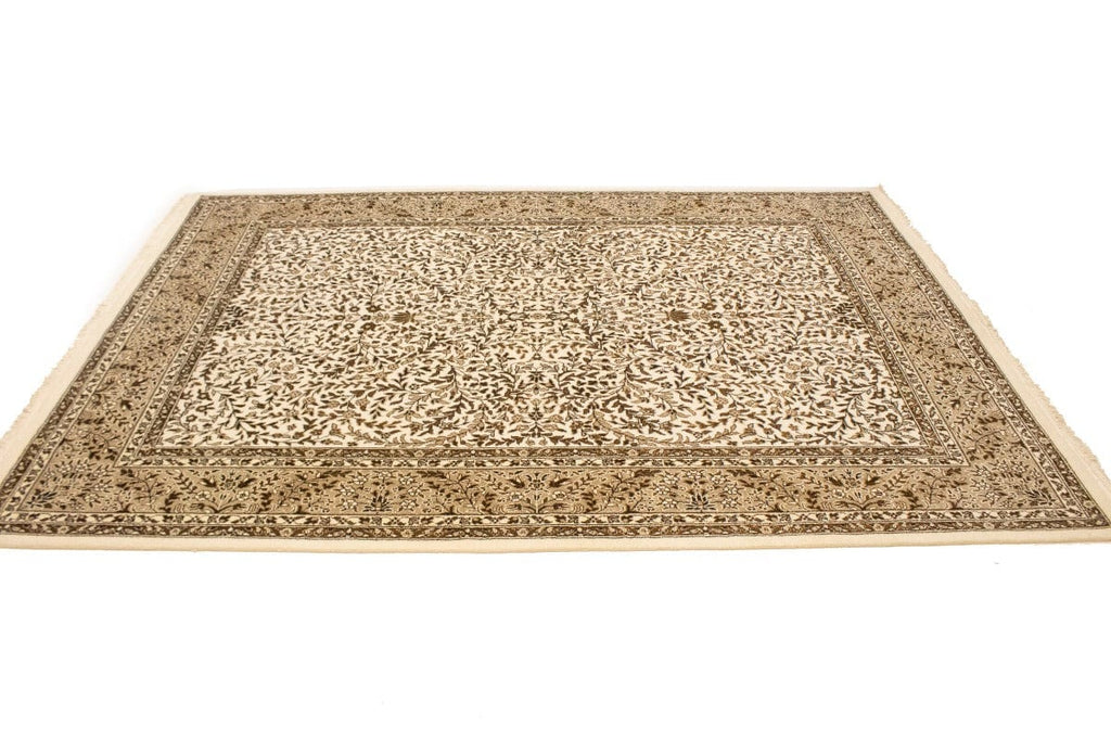 Cream Floral Kirman 6'5X9'2 Oriental Rug