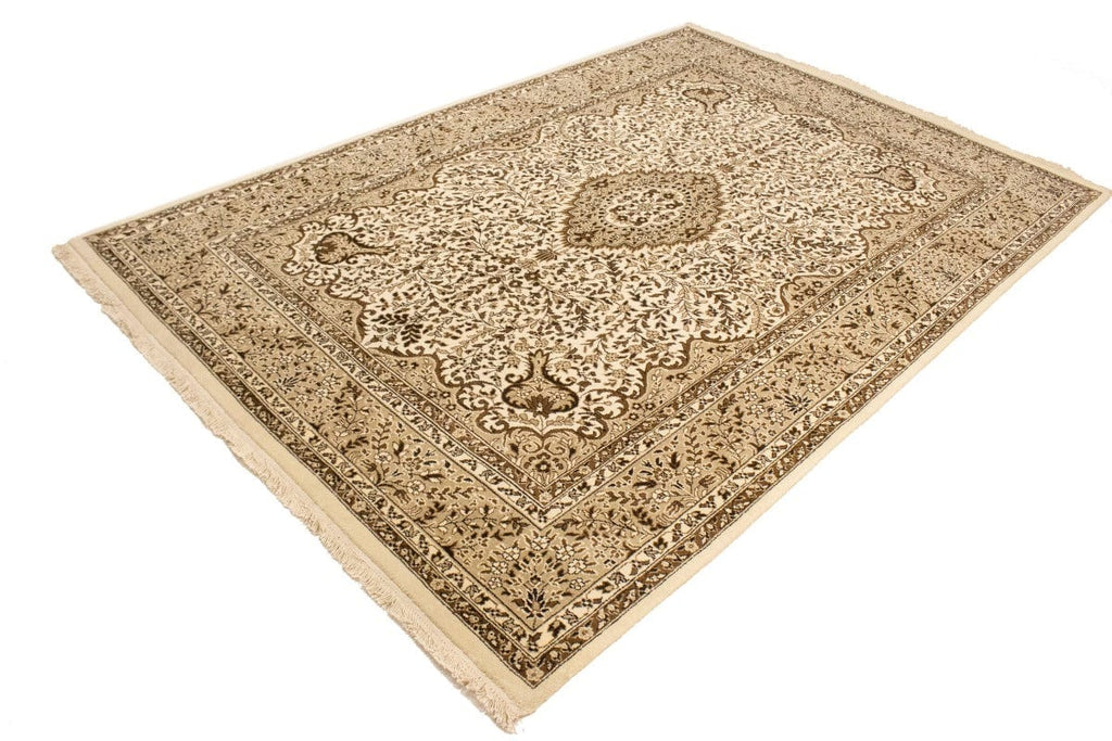 Cream Floral Kirman 6'5X9'7 Oriental Rug