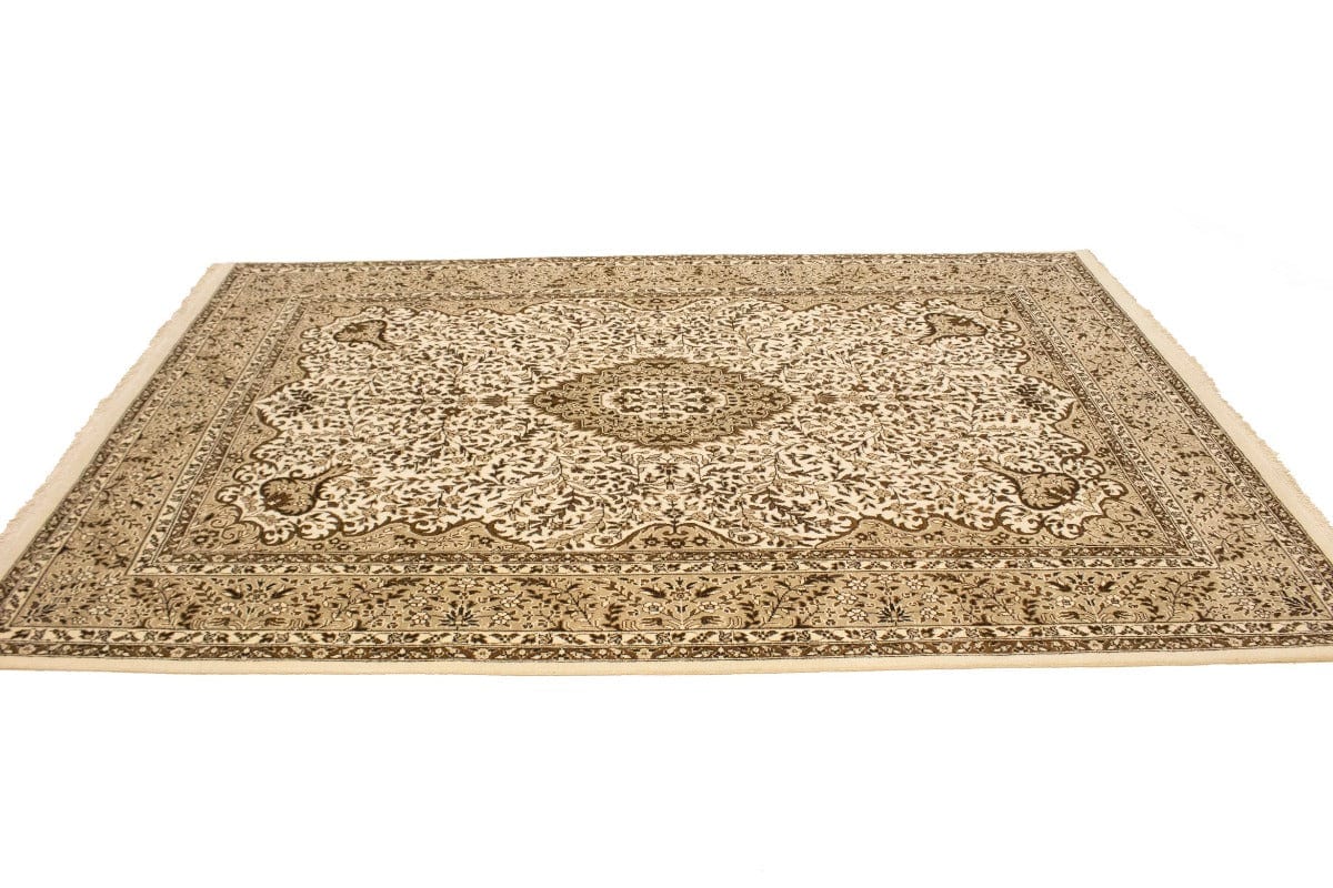 Cream Floral Kirman 6'5X9'7 Oriental Rug