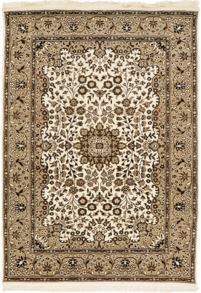 Cream Floral Kirman 4X6 Oriental Rug