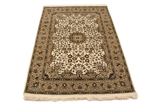 Cream Floral Kirman 4X6 Oriental Rug