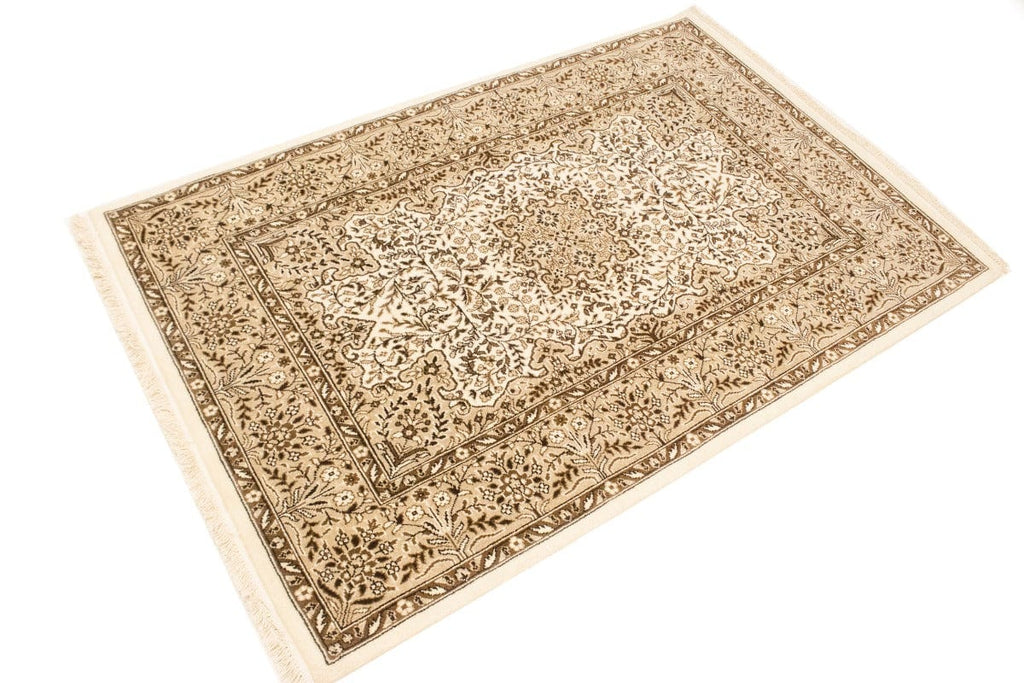 Cream Floral Kirman 4X6 Oriental Rug