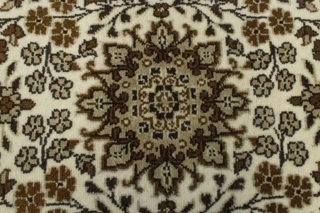 Cream Floral Kirman 3X4 Oriental Rug