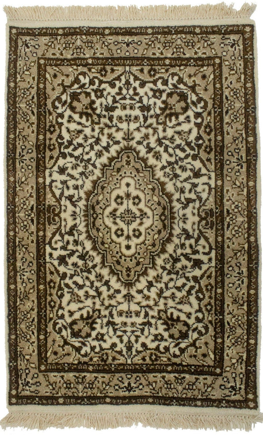 Cream Floral Kirman 2X3 Oriental Rug