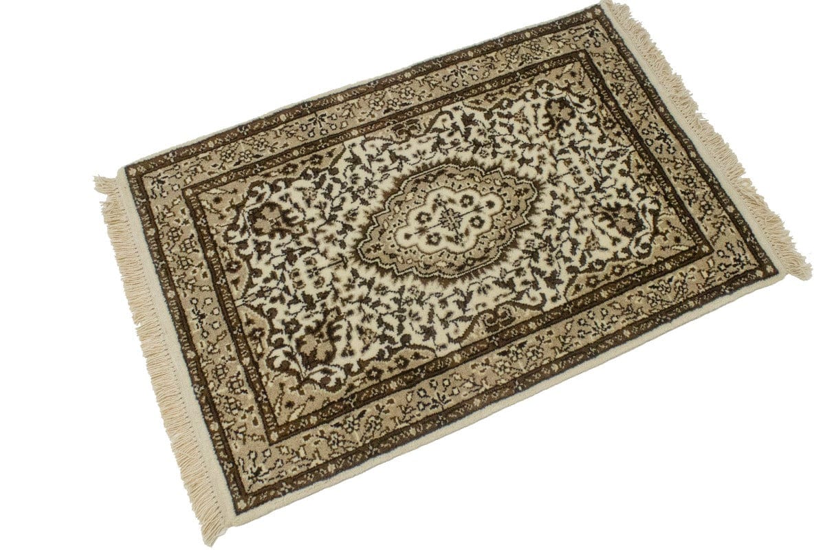 Cream Floral Kirman 2X3 Oriental Rug